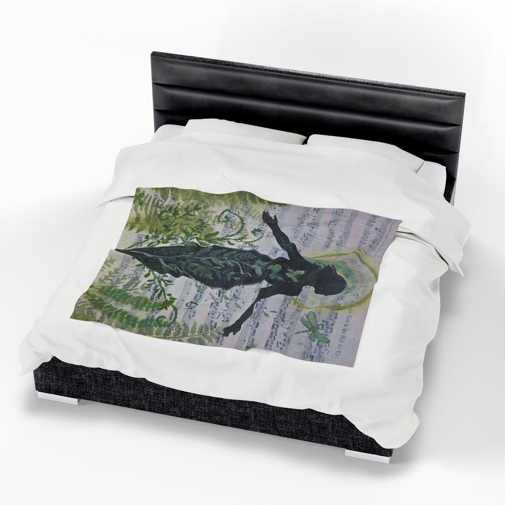 Nature Inspired Velveteen Plush Blanket | Whimsical Cozy Throw